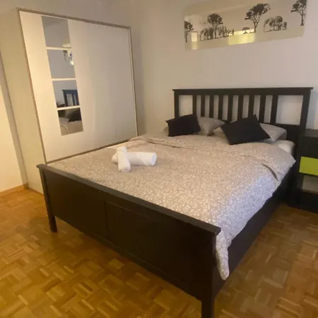 Centre De * Lausanne